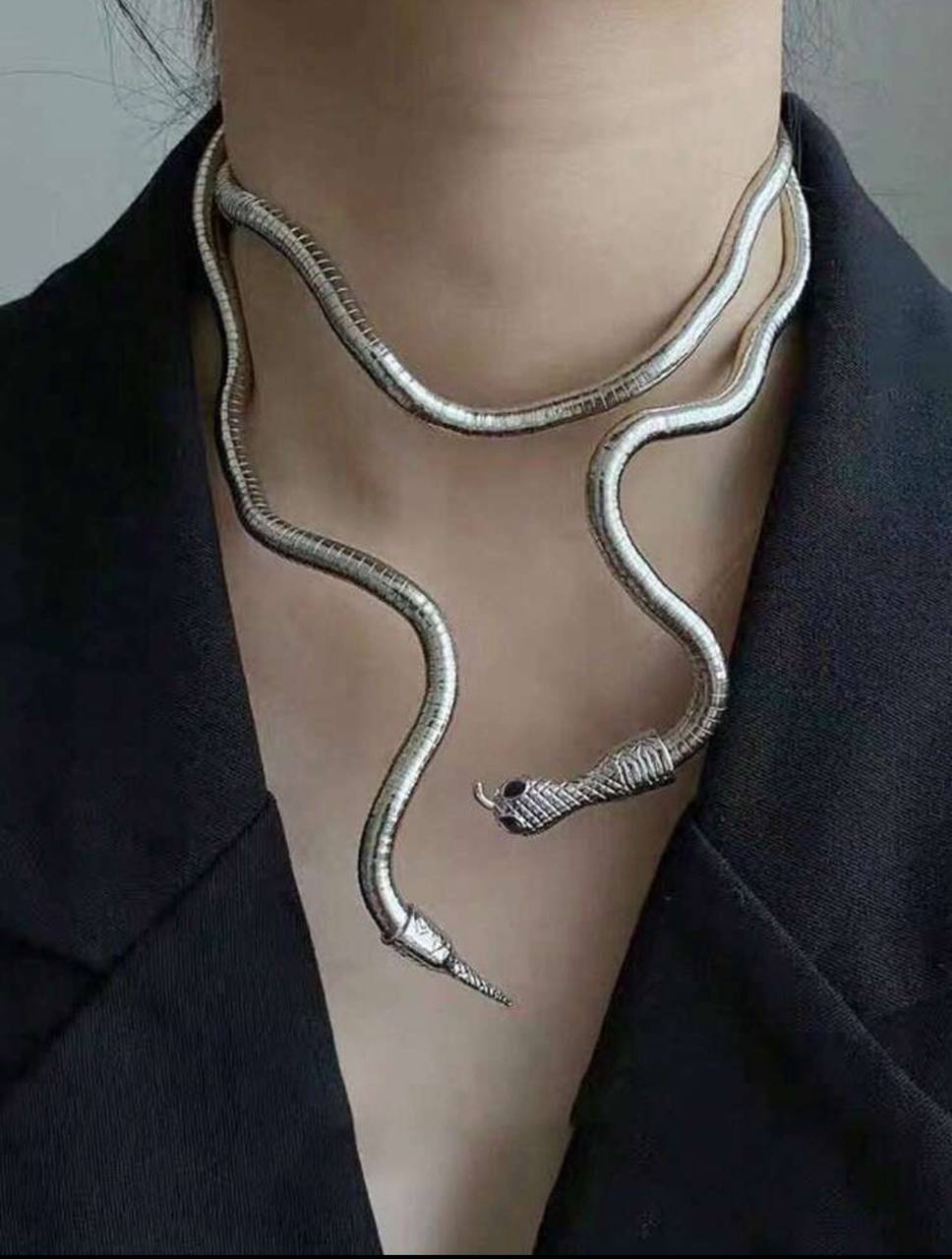 1pc Dark Earth Snake Design Statement Necklace – Unique Casual Collar Jewelry for Women