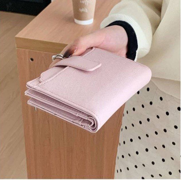 Elegant Multi-Compartment Leather Wallet S1