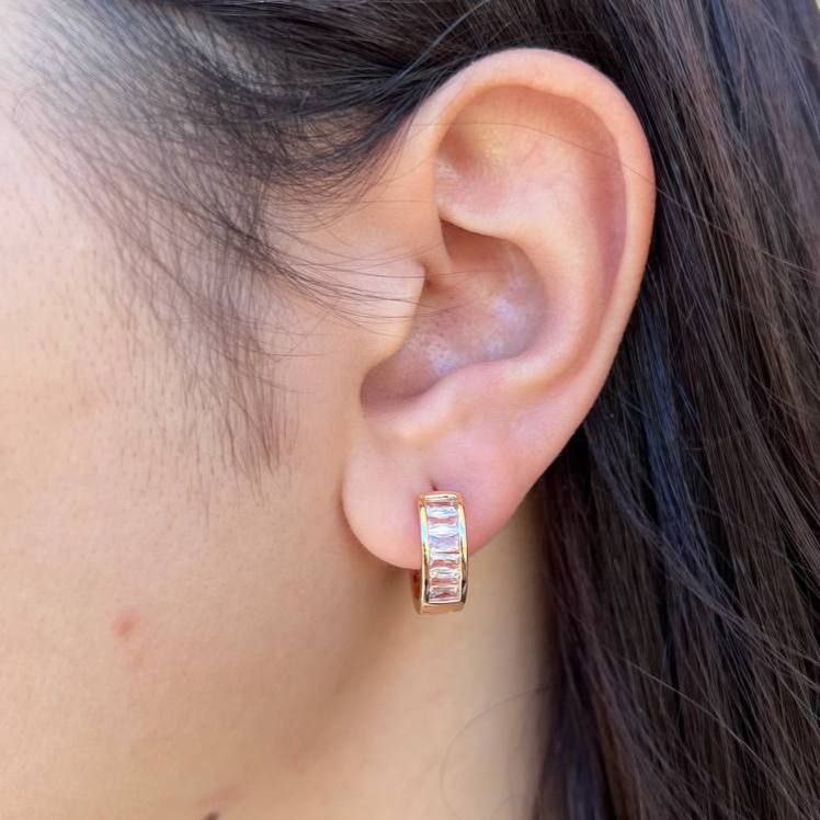 Gold Plated Stud Earrings – Chinese Gold (Pair) S1