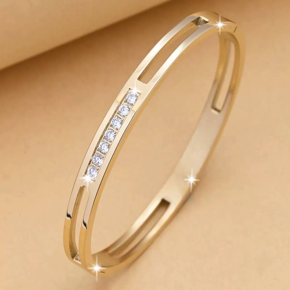 New Cartier-Style Bracelet – Pure 316 Stainless Steel (Only One Piece) S1