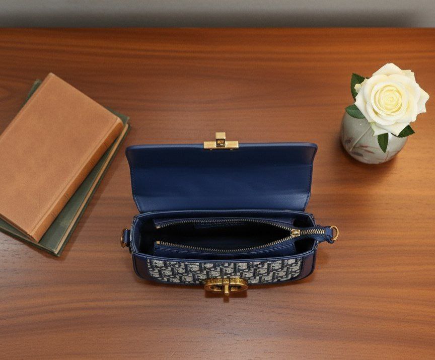 “Dior Class” Cross & Shoulder Bag – Premium Leather S1 (Code: 1669)