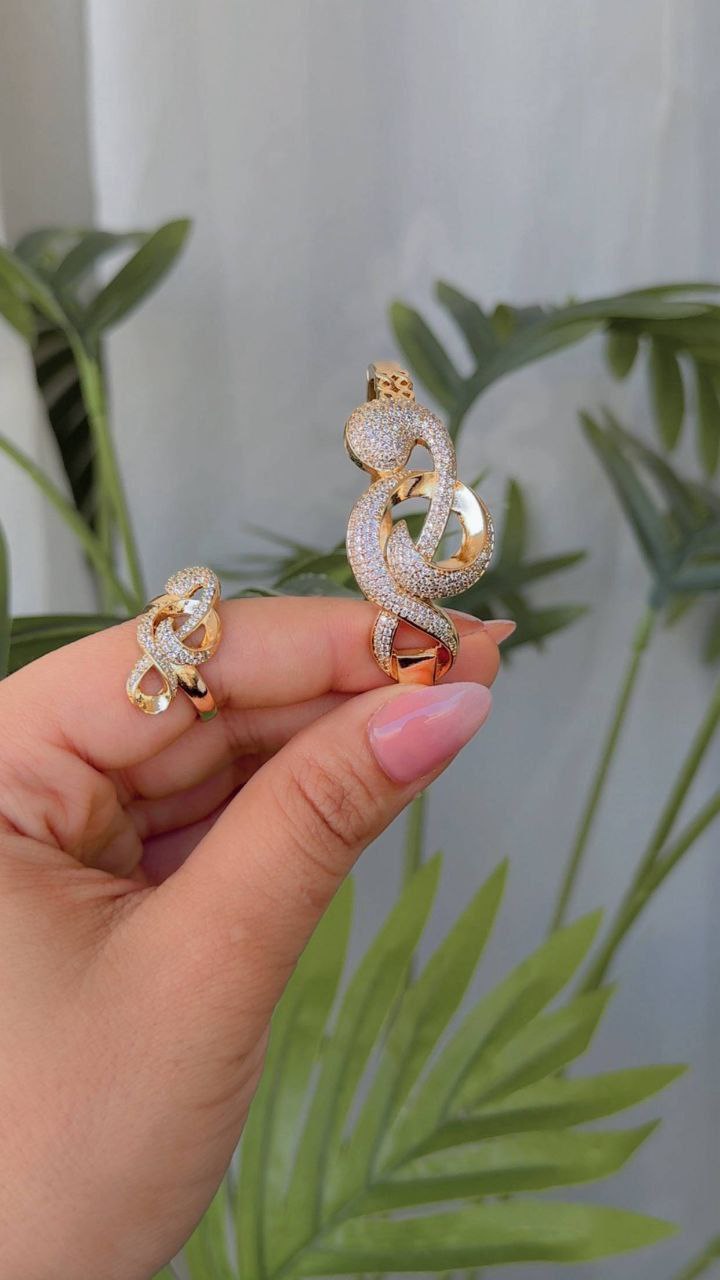 Bracelet & Ring Set – Gold-Plated with Zircon Stones, Free Size S1