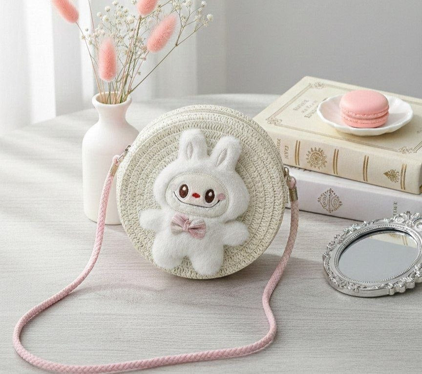 Kids Straw Bag with Unique Designs – R60 S1