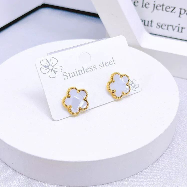 Five-Petal Flower Stud Earring – Pure 316 Stainless Steel S1