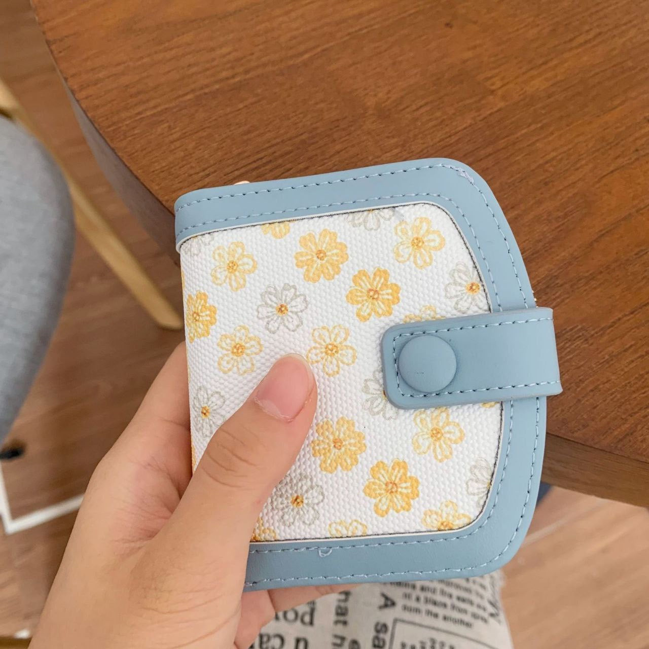 BloomCharm Wallet – Trendy Floral Elegance S1  Code :1-2