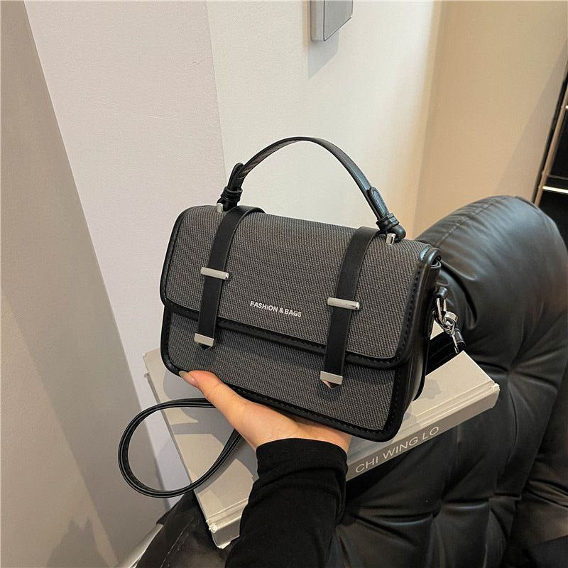 Imported Crossbody Bag – Premium Material S1 Code: 1621