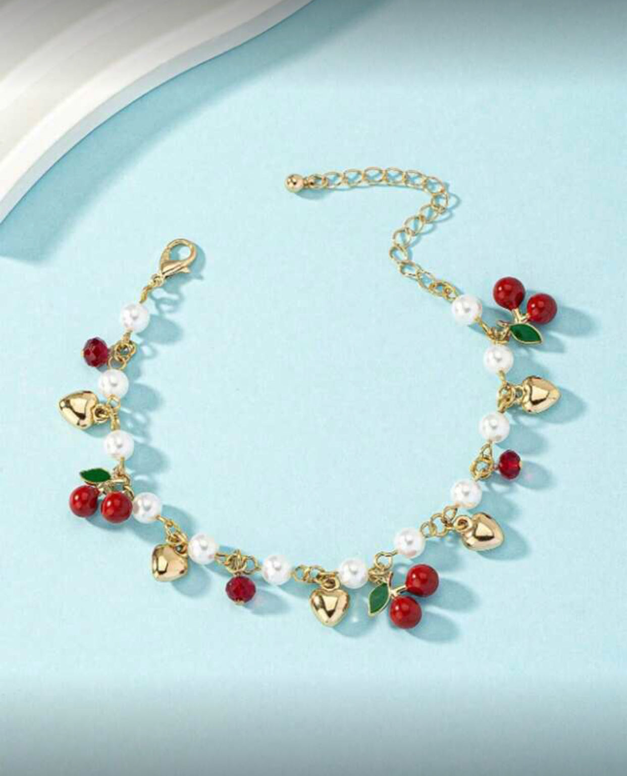 Heart Pendant Beaded Chain Bracelet – Elegant Charm Bracelet with Imitation Beads