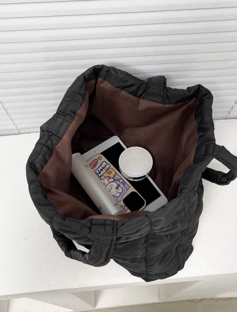 Ultra-Lightweight Quilted Tote Bag – High-Capacity Business Casual Bag for Women & Students