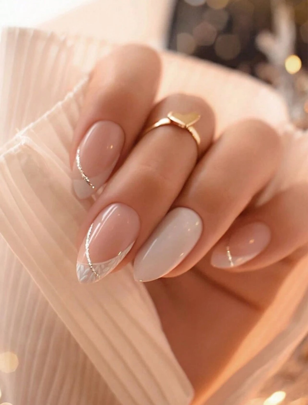 24pcs Glossy Almond Press-On Nails – French White Tips with Elegant Gold Line Design - DI6010