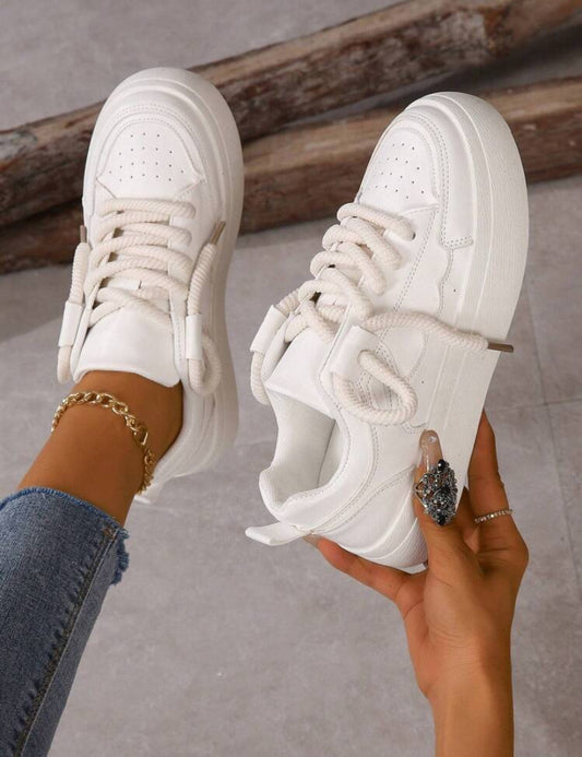 Fashionable & Simple All-Match White Sneakers – Casual Everyday Shoes for Women - K2004