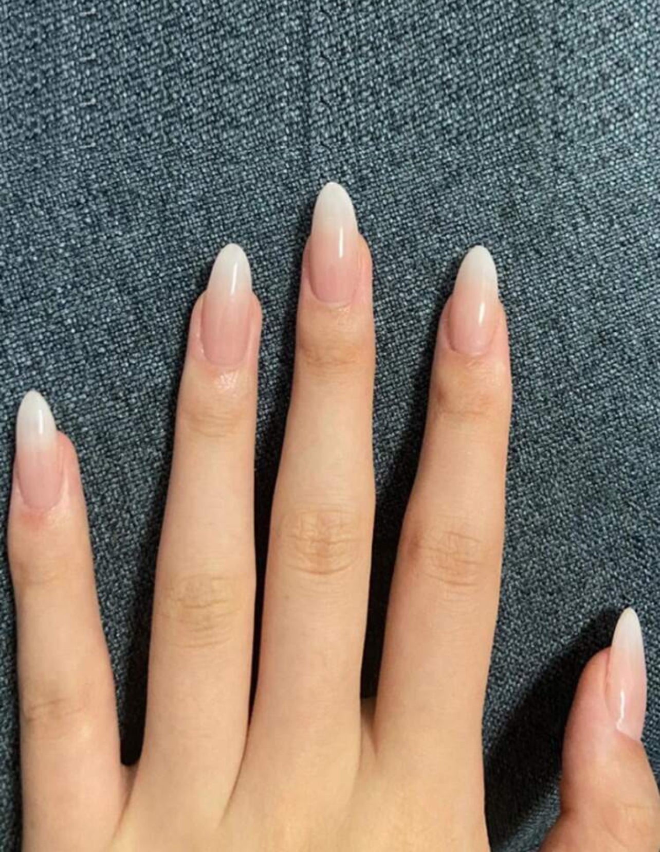 24pcs Short Slanted Water Gradient Press-On Nails – French Milky Style - DI6012 - DI6014