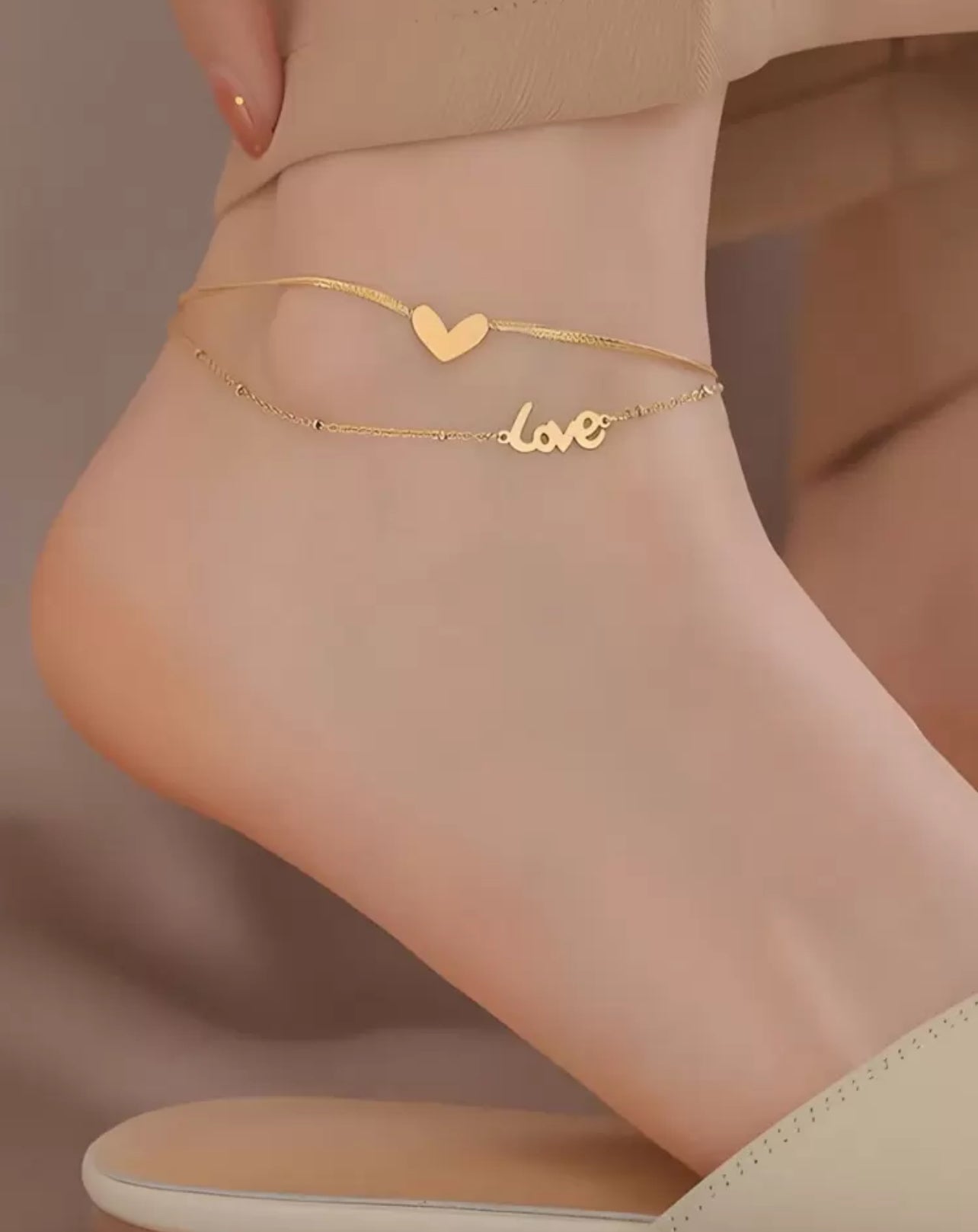 High-Quality Double-Layer “Love” Anklet – Titanium Steel, 18K Gold Plated Letters, Minimalist Design
