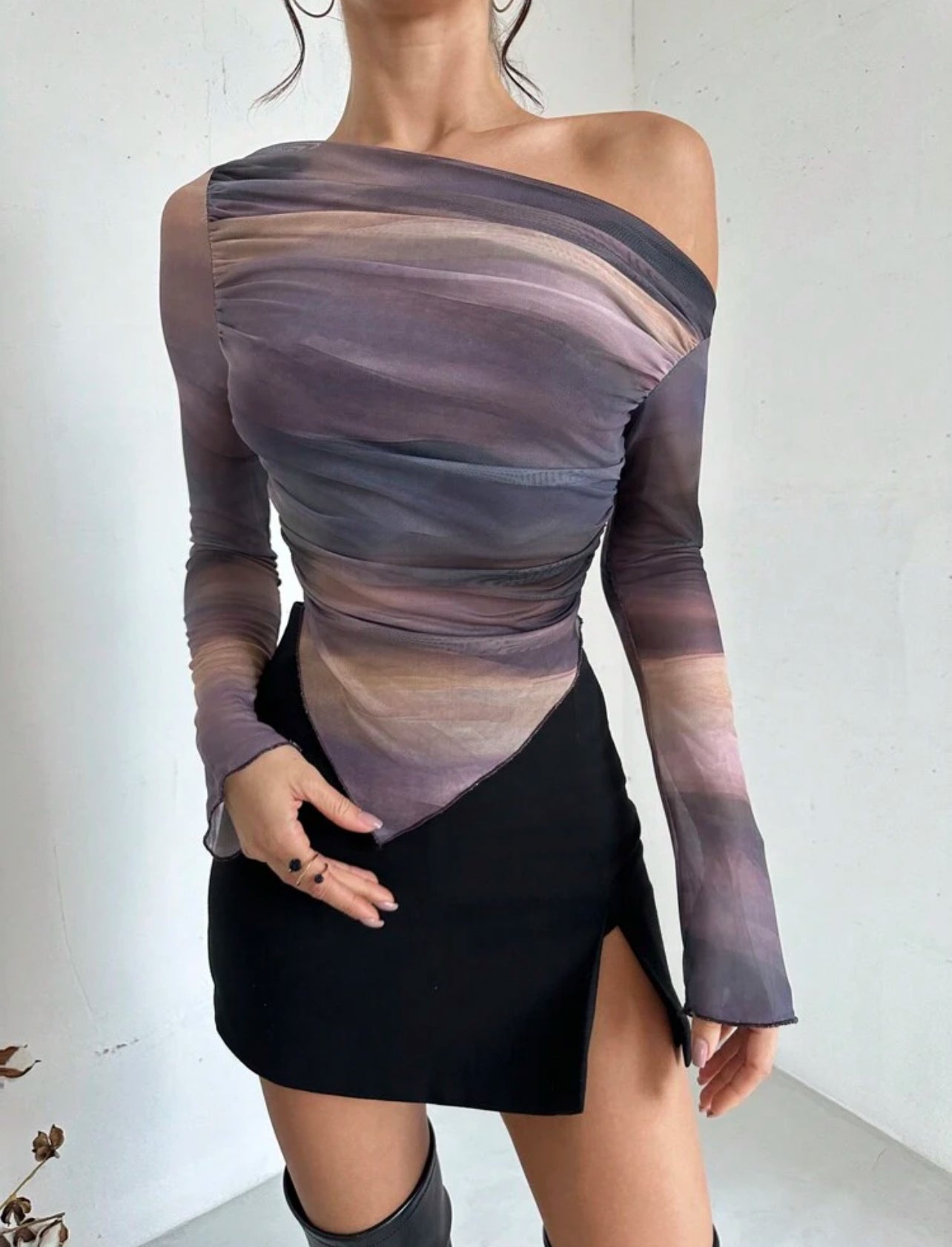 Firerie Women’s Long Sleeve Ombre Vintage Print T-Shirt – Off-Shoulder with Asymmetrical Hem (Fall/Winter)