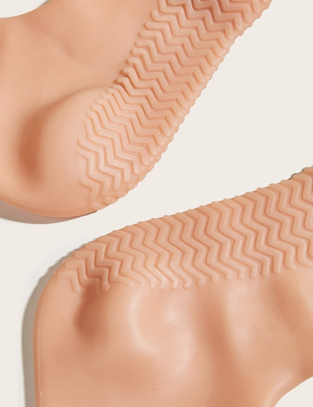 Foot Care Silicone Whitening & Moisturizing Anti-Slip Socks – 1 Pair