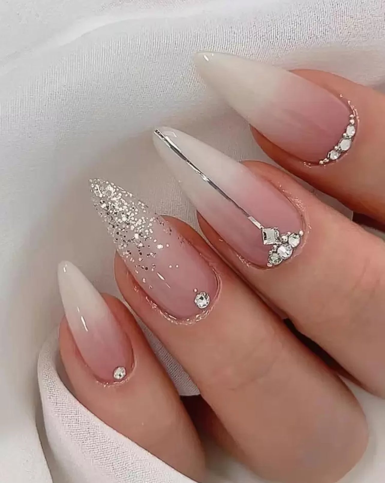 24pcs Almond-Shaped Fake Nails Set – INS Style Glossy Press-On Nails with Manicure Tools