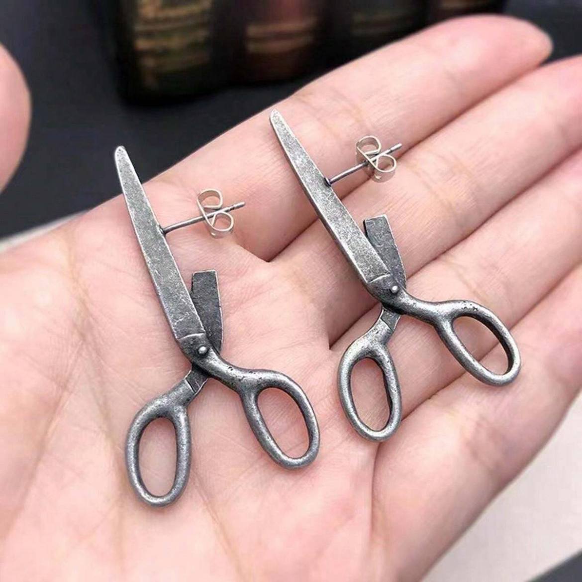 Vintage Scissor Shaped Earrings for Women – Creative & Unique Design