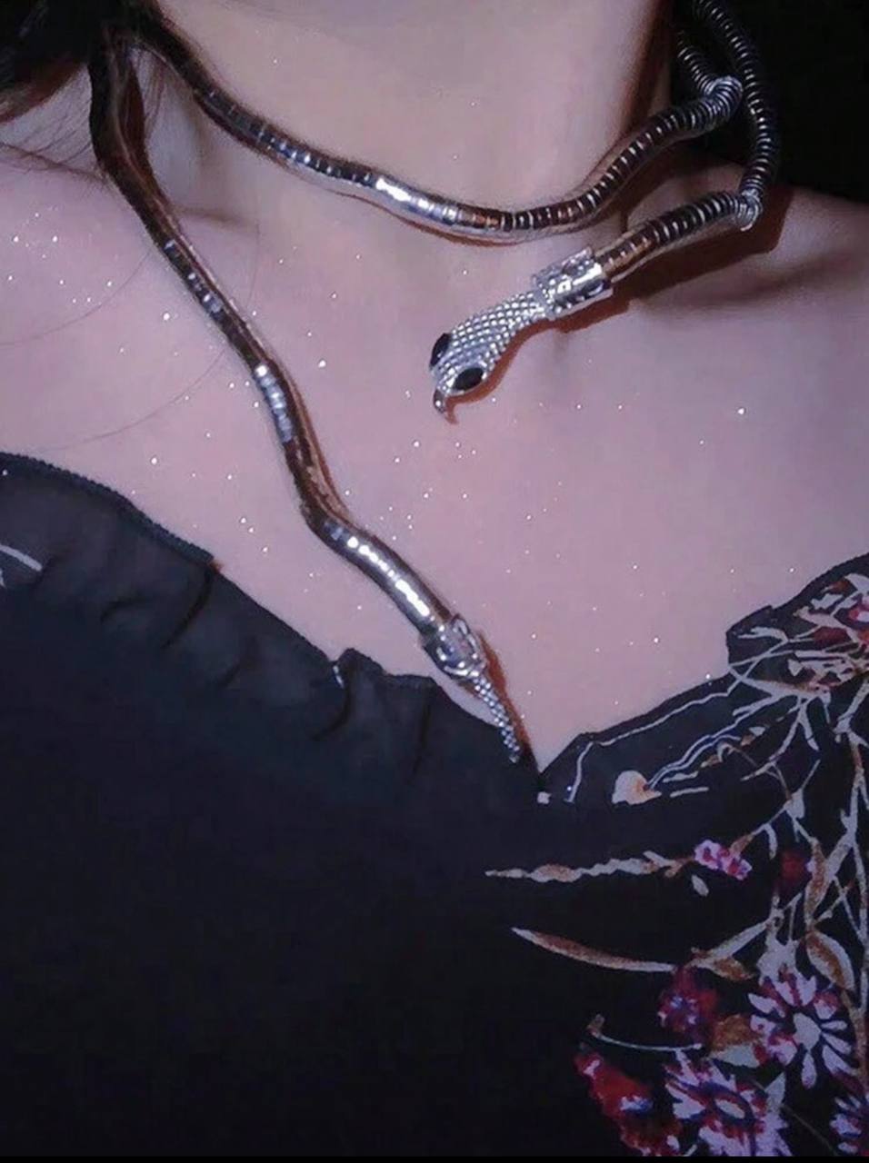 1pc Dark Earth Snake Design Statement Necklace – Unique Casual Collar Jewelry for Women