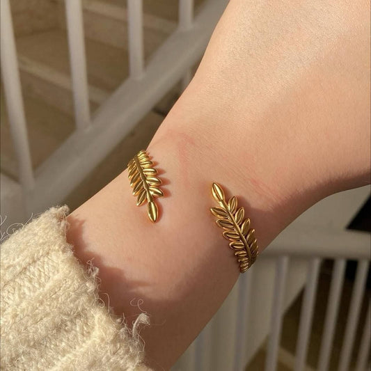 Elegant Pure Stainless Steel Gold Jewelry Set S1