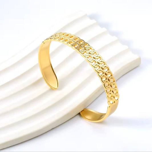 Elegant Gold Stainless Steel S1