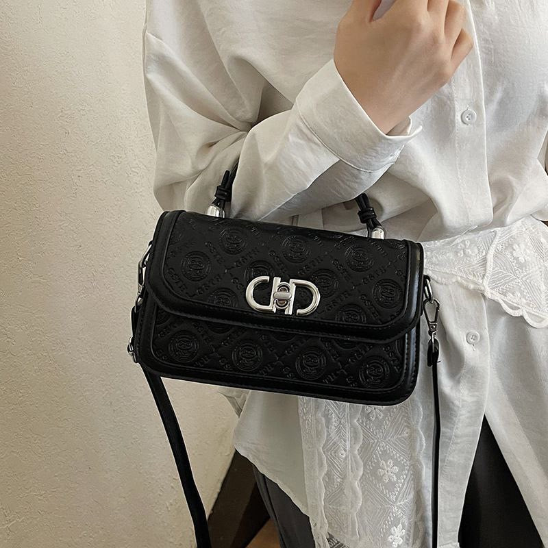 ‏Elegant Chic Crossbody Bag
S1 Code: 1601