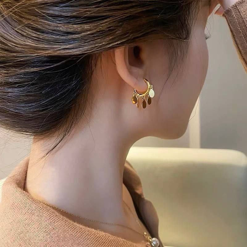 Lightning Bolt Stud Earring – Chinese Gold Finish S1