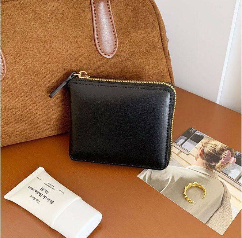 SlimVault – Premium Card Holder