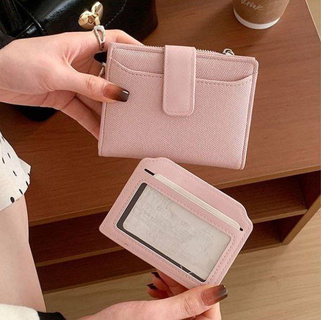 Elegant Multi-Compartment Leather Wallet S1