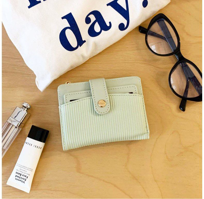 Ultra-Slim Leather Wallet S1