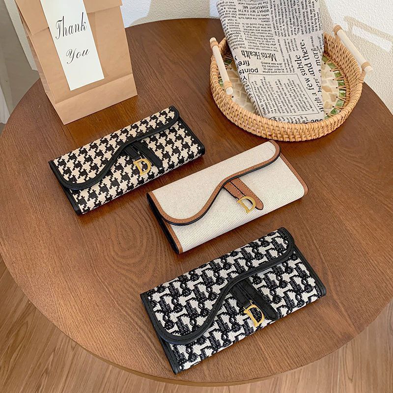 Elegant Large Leather Wallet S1