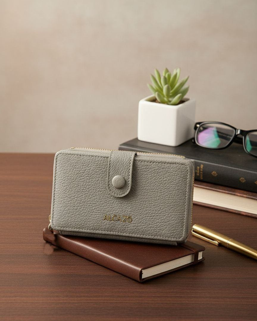 Medium Wallet – Premium Leather & Smart Design S1