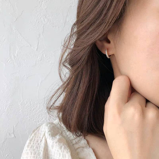 316 Stainless Steel Stud Earring – Colored Zircon Stones, 8 mm Diameter – Kid Friendly S1