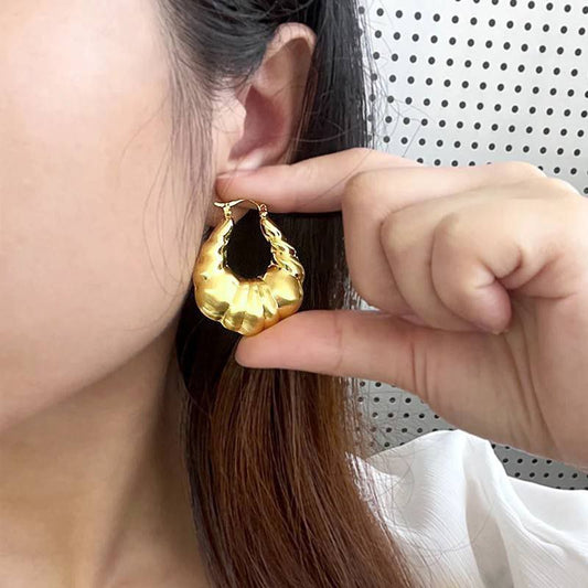 Lightweight Hollow Chinese Gold Earrings – Real Gold Plated S1