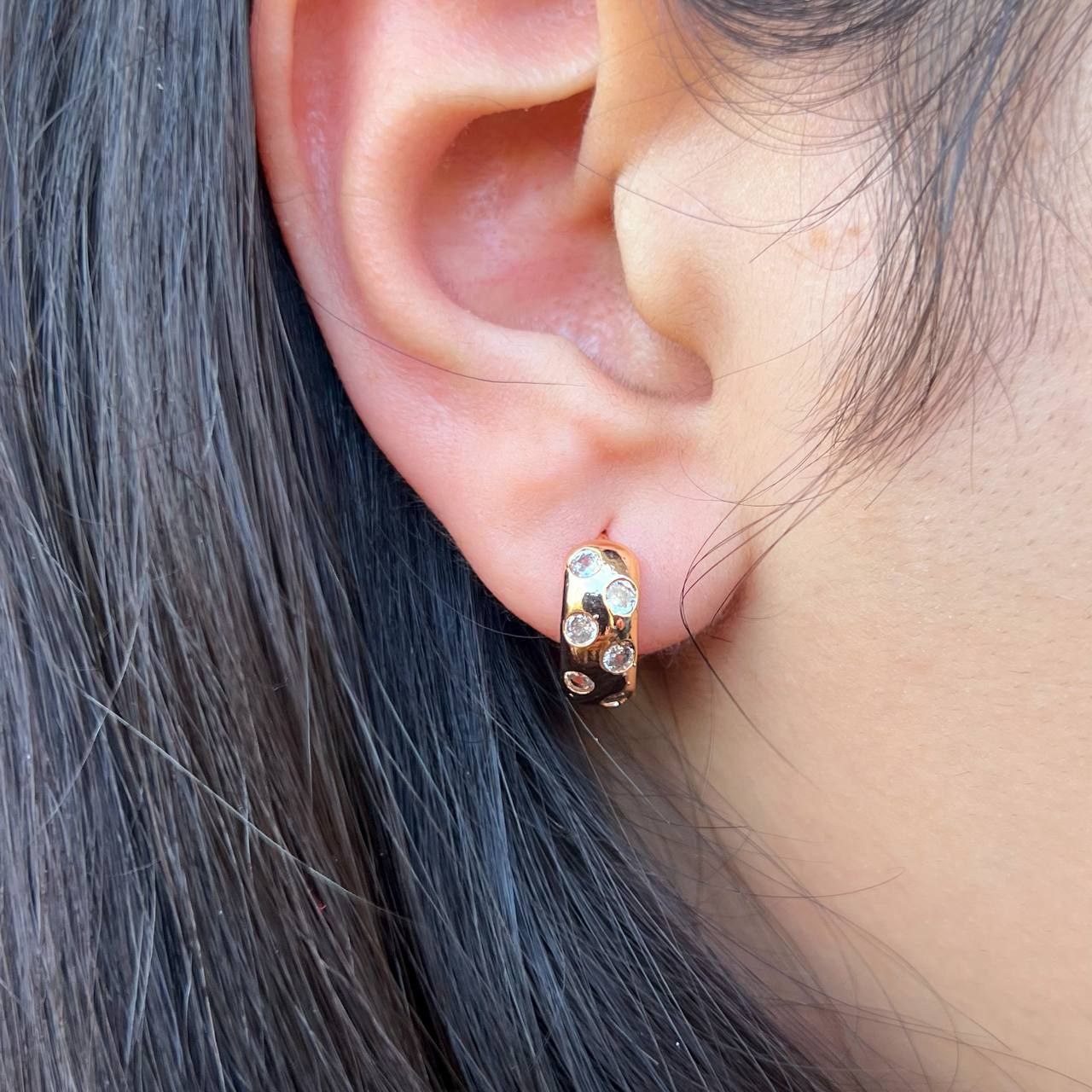 Gold Plated Stud Earrings – Chinese Gold (Pair) S1