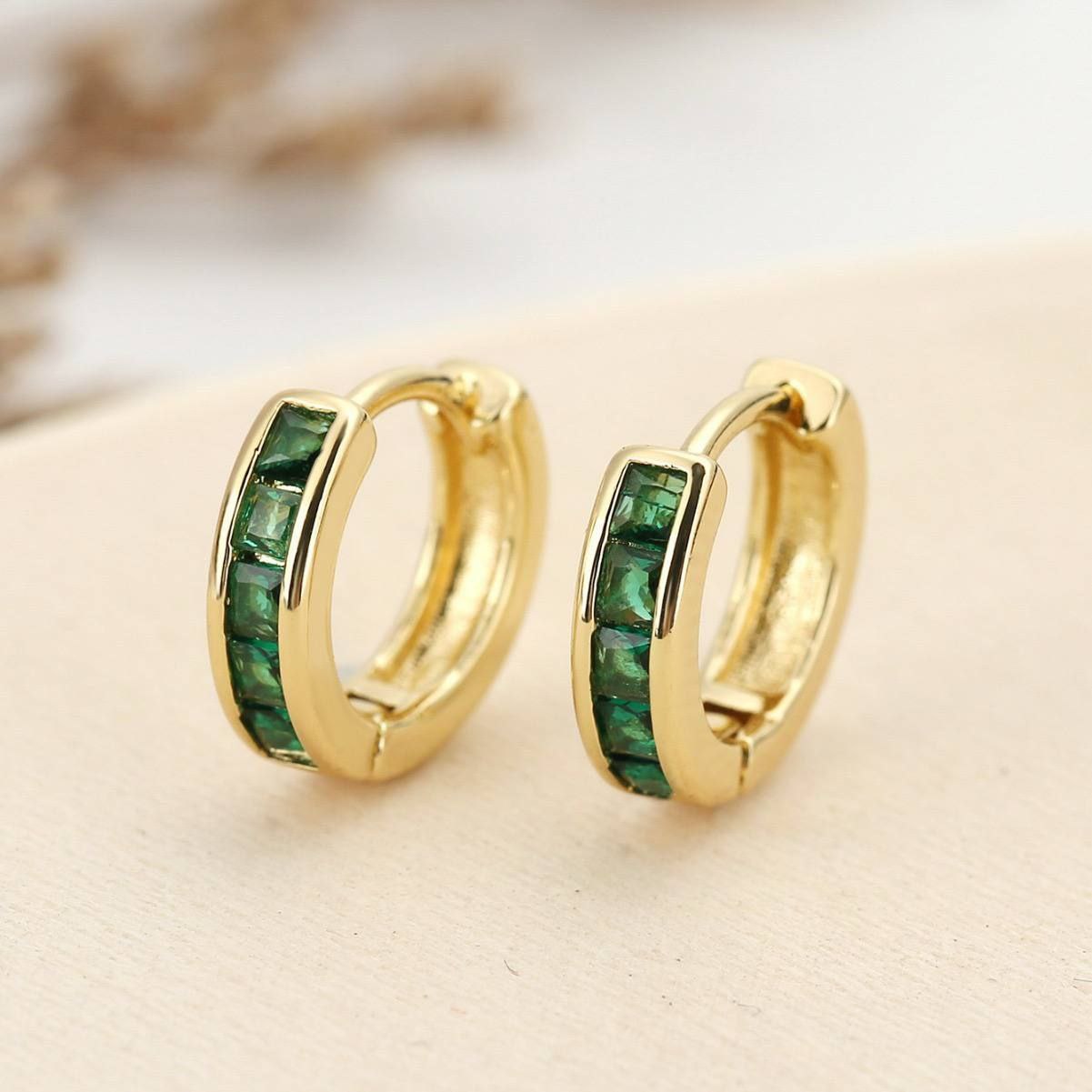 Gold Plated Stud Earrings – Chinese Gold (Pair) S1