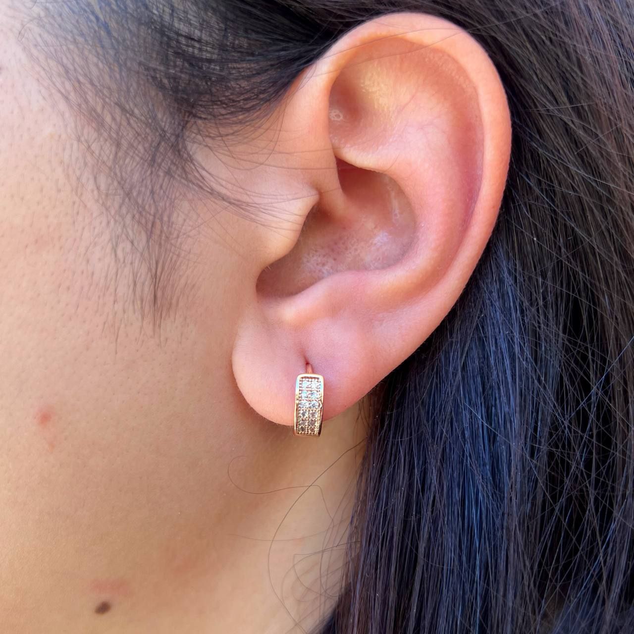 Gold Plated Stud Earrings – Chinese Gold (Pair) S1