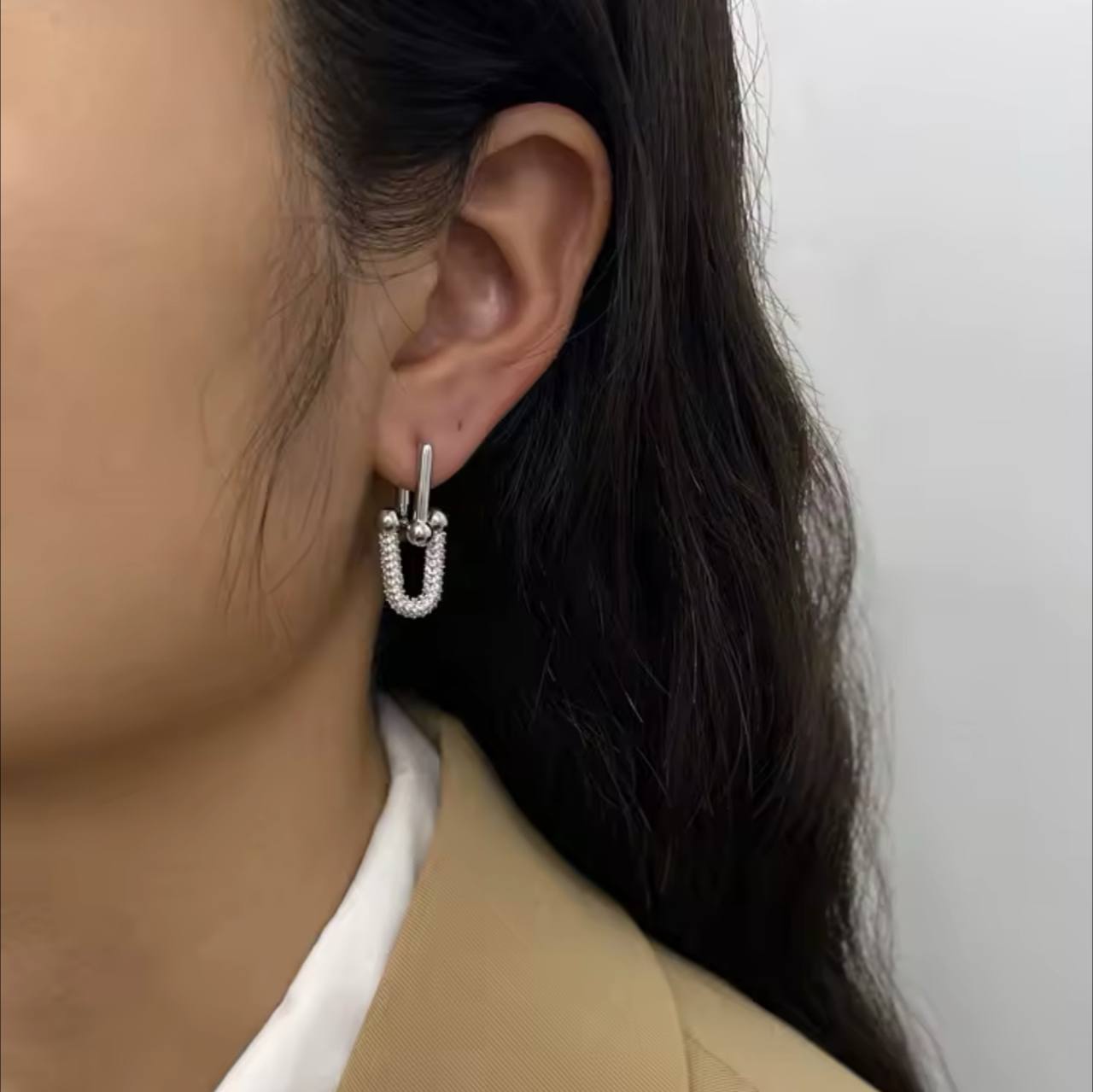 Tiffany Stud Earrings – Gold Plated with Zircon Stones S1