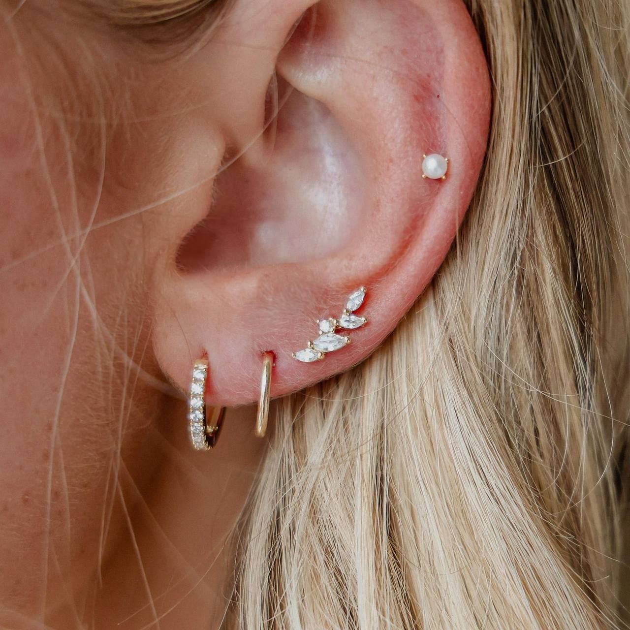 Bar Back Piercing – Pure 316 Stainless Steel with Zircon Stones S1