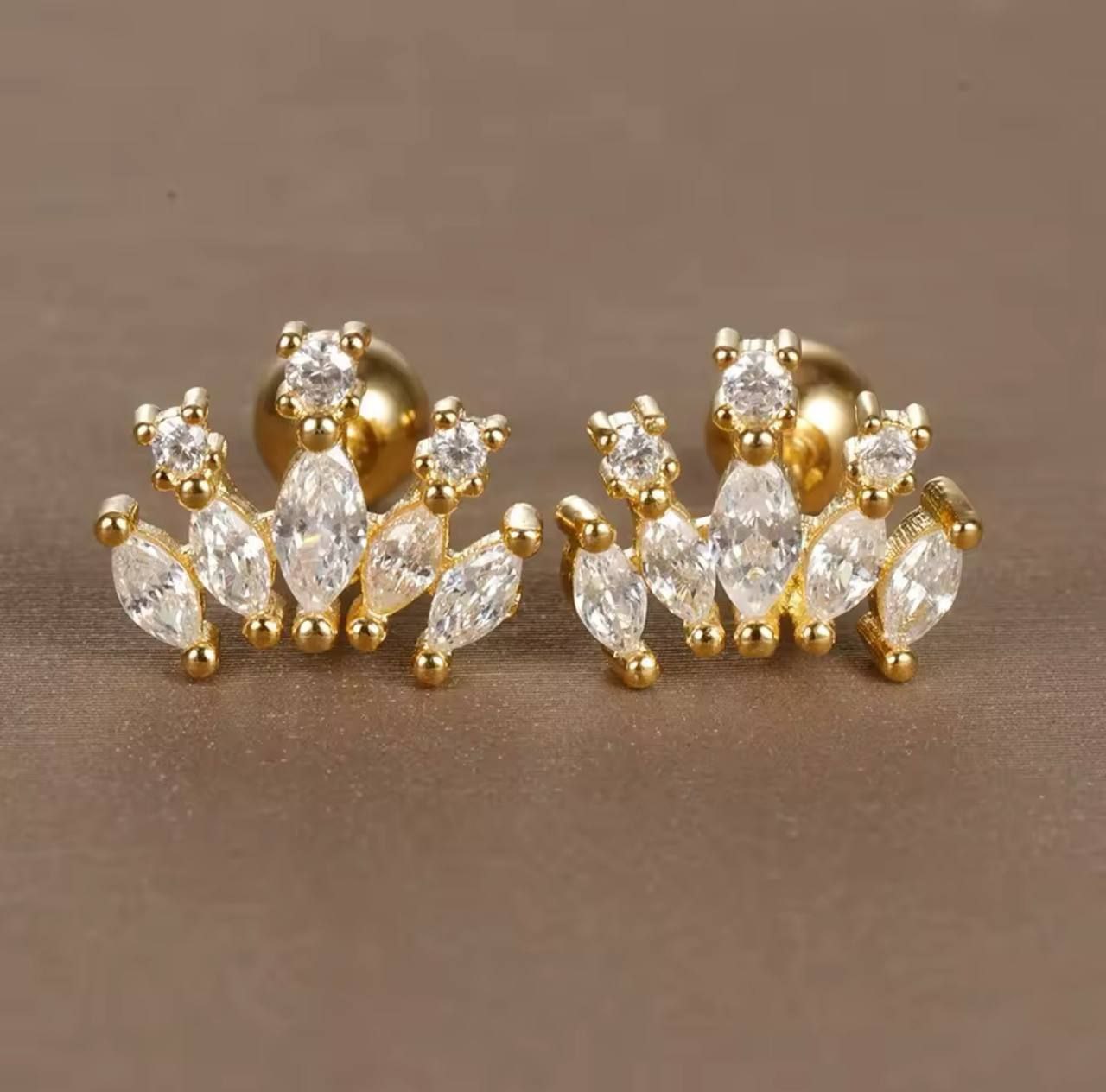 Bar Back Piercing – Pure 316 Stainless Steel with Zircon Stones S1