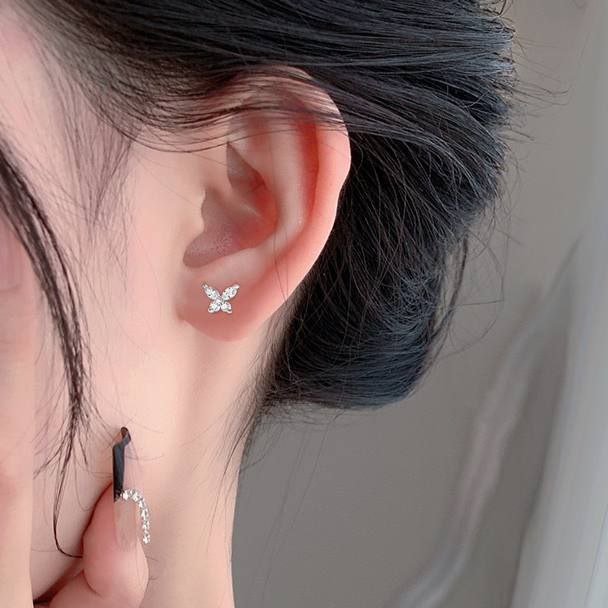 Bar Back Piercing – Pure 316 Stainless Steel with Zircon Stones S1