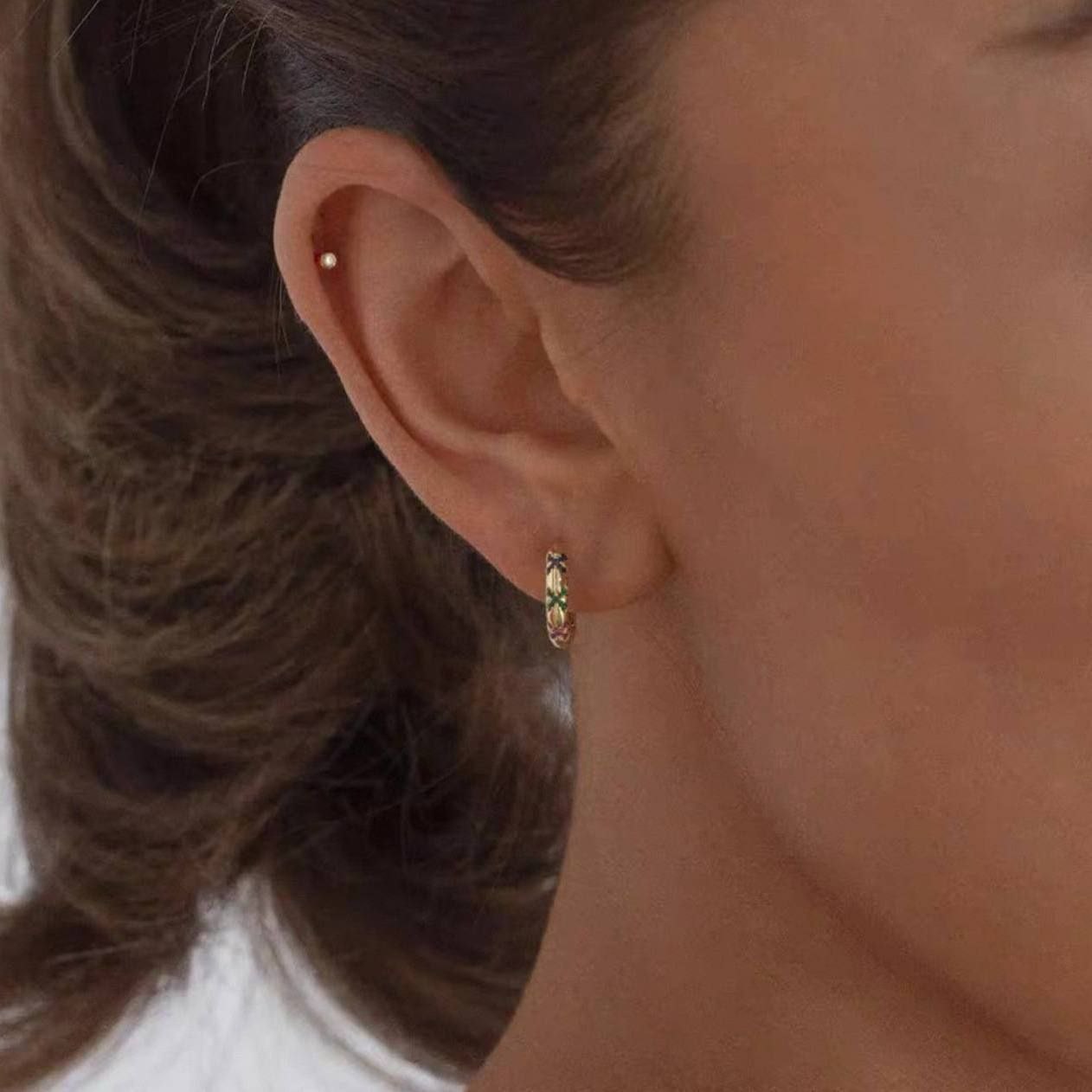 Bar Stud Piercing – Pure 316 Stainless Steel with Colored Zircon Stones S1