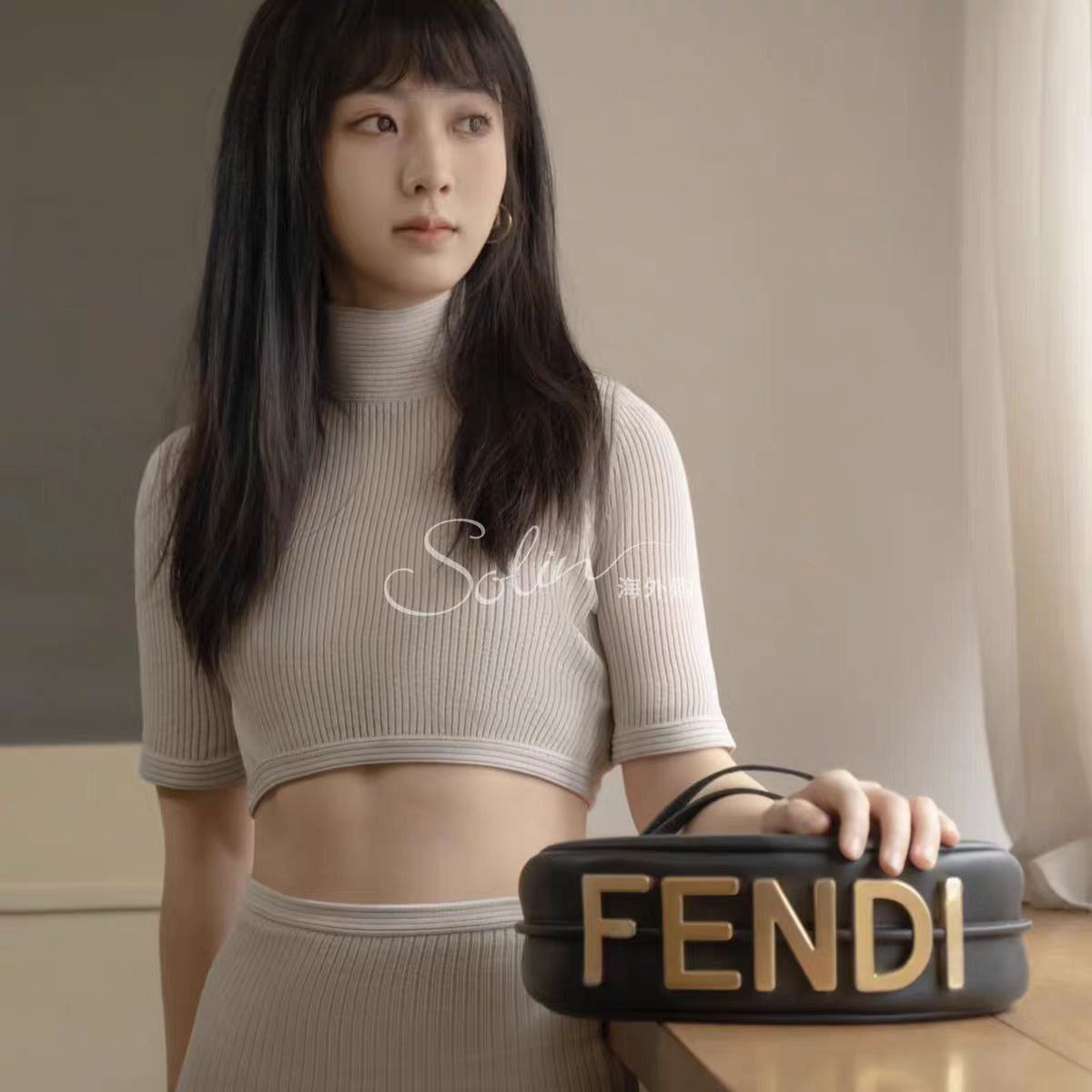 FENDI Italian Luxury Crossbody & Shoulder Bag S1        Code : S366