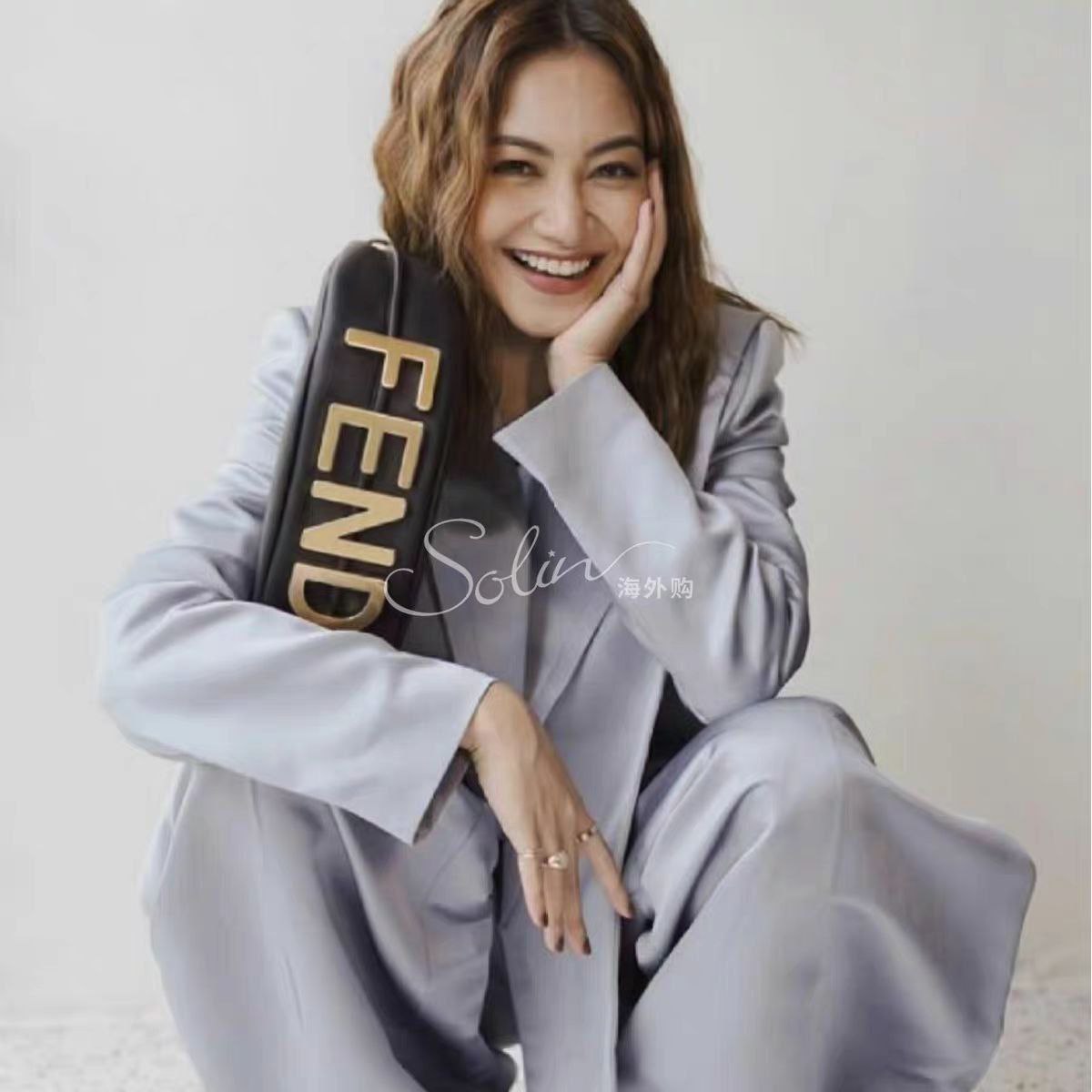 FENDI Italian Luxury Crossbody & Shoulder Bag S1        Code : S366