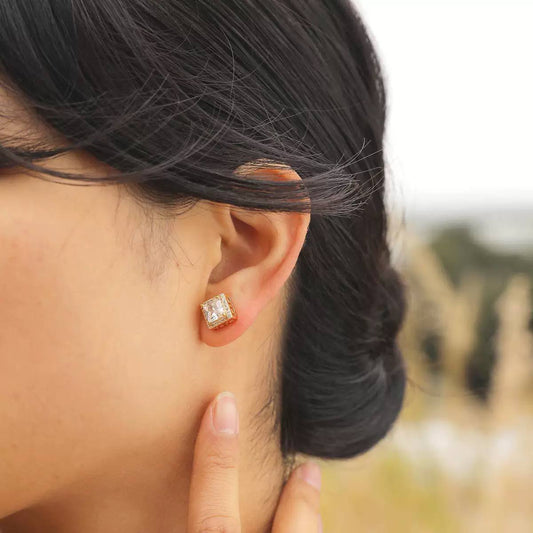 Zircona Luxe Hoop – Mini Zircon Chinese Gold Earring S1