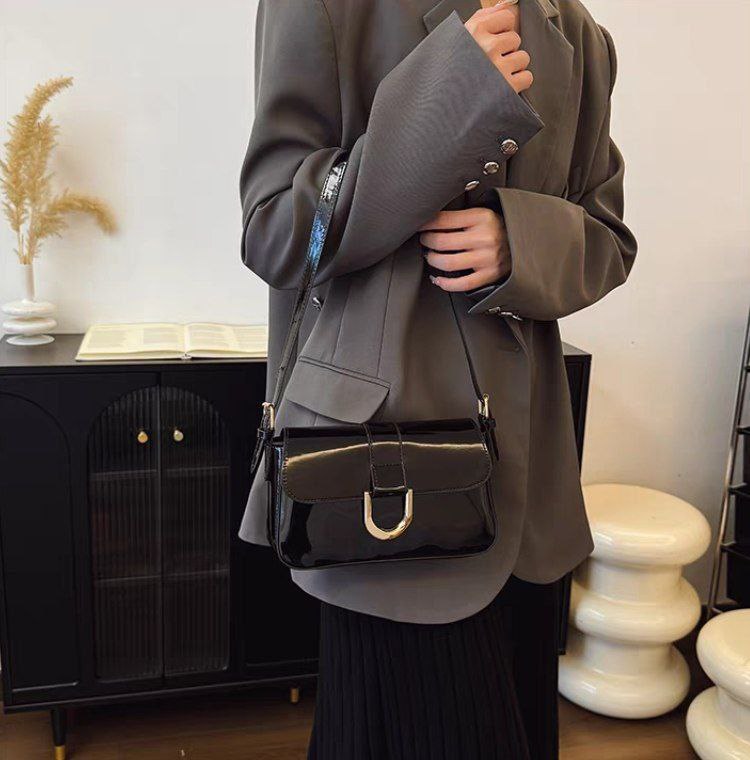 Imported Crossbody & Shoulder Bag – Shein Trend S1         Code : 1322