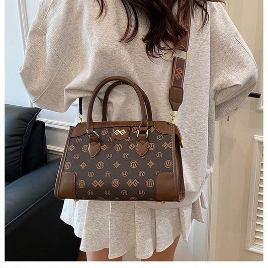 Hand & Crossbody Bag – Premium Material with Stamped Accessories S1     Code : 1532