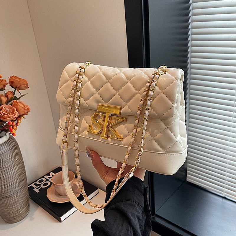 Imported Crossbody Bag – Premium Leather Material | Spacious Interior S1       Code : 1706