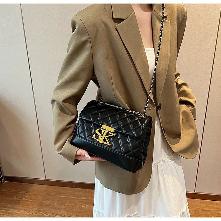 Imported Crossbody Bag – Premium Leather Material | Spacious Interior S1       Code : 1706