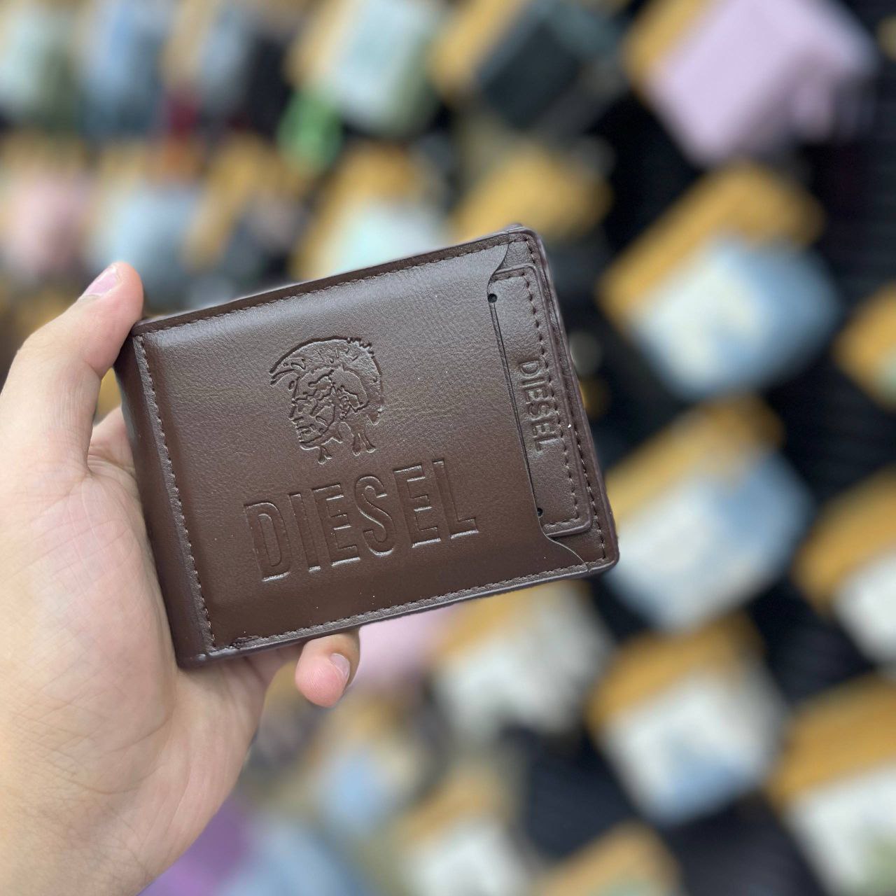 DIESEL Men’s Leather Wallet – Premium Quality S1