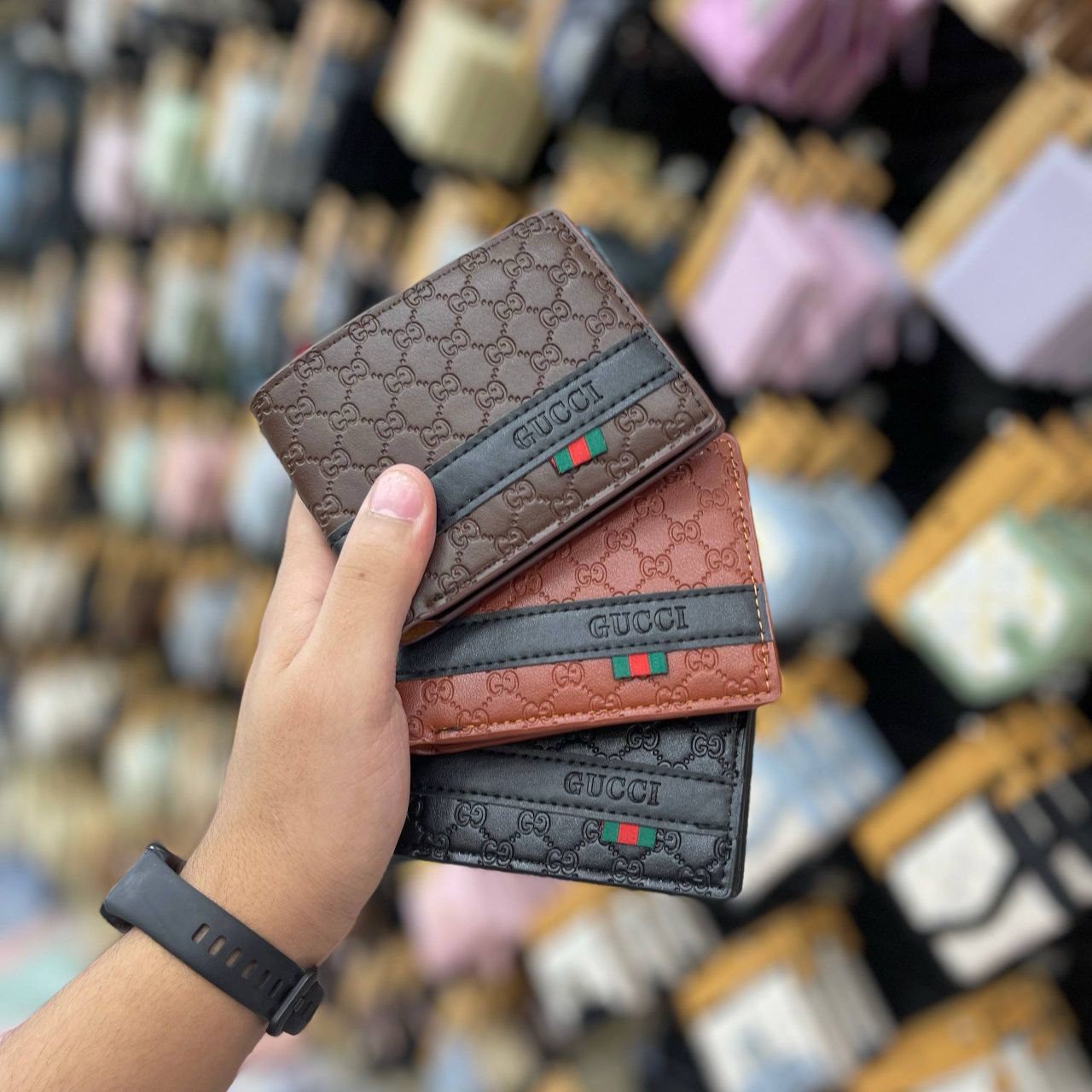 GUCCI Men’s Leather Wallet – Premium Quality S1