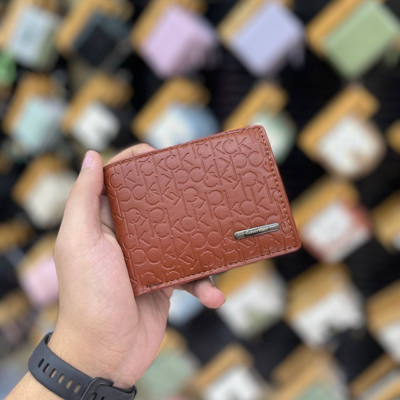 Calvin Klein Men’s Leather Wallet – Premium Quality S1